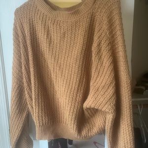 Oversized yellow sweater  from the Pink Lily Boutique.